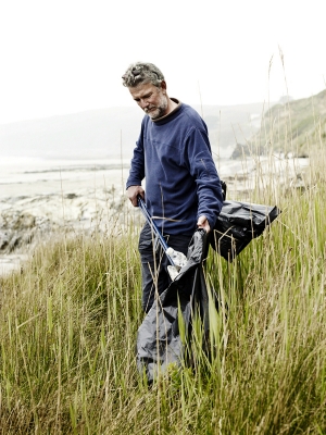 Stern_NationalTrust_PendowerBeach_WorkingHoliday_Seeland_PhotographerAndrewMontgomery-006298